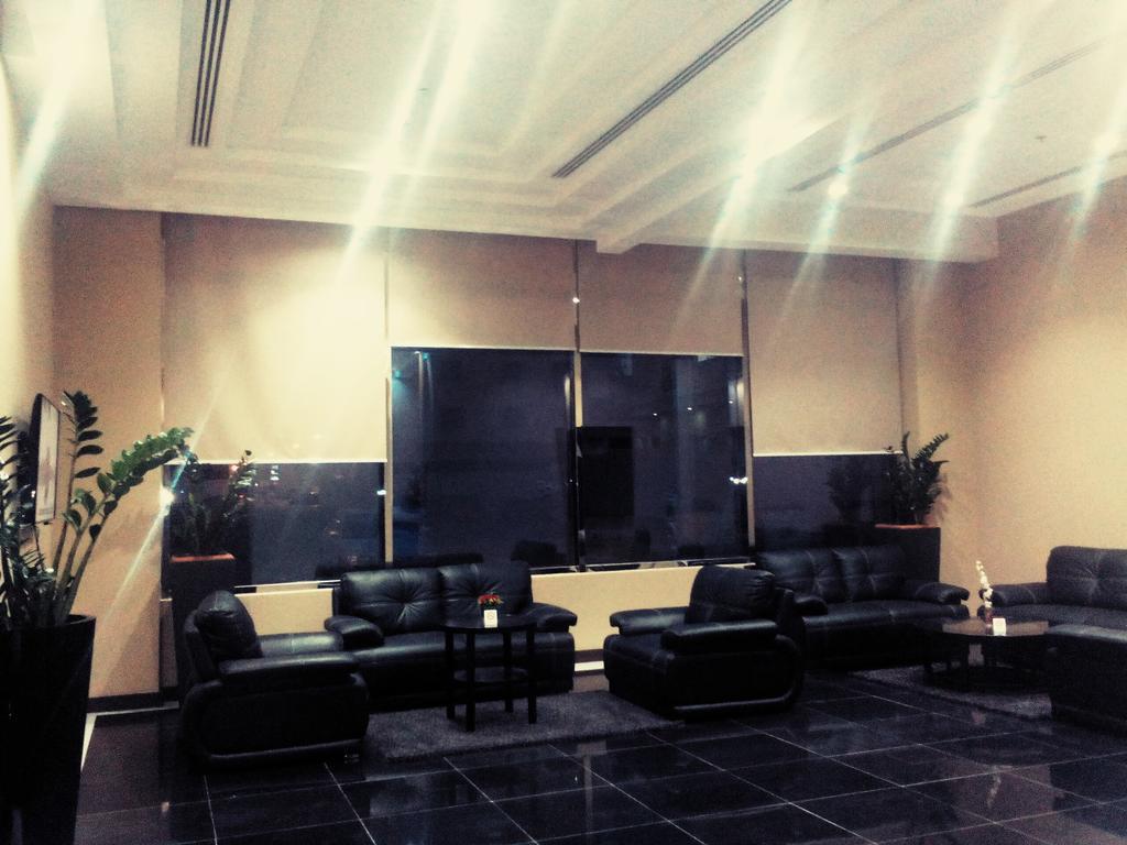 מנאמה Belle Tower Apartments מראה חיצוני תמונה