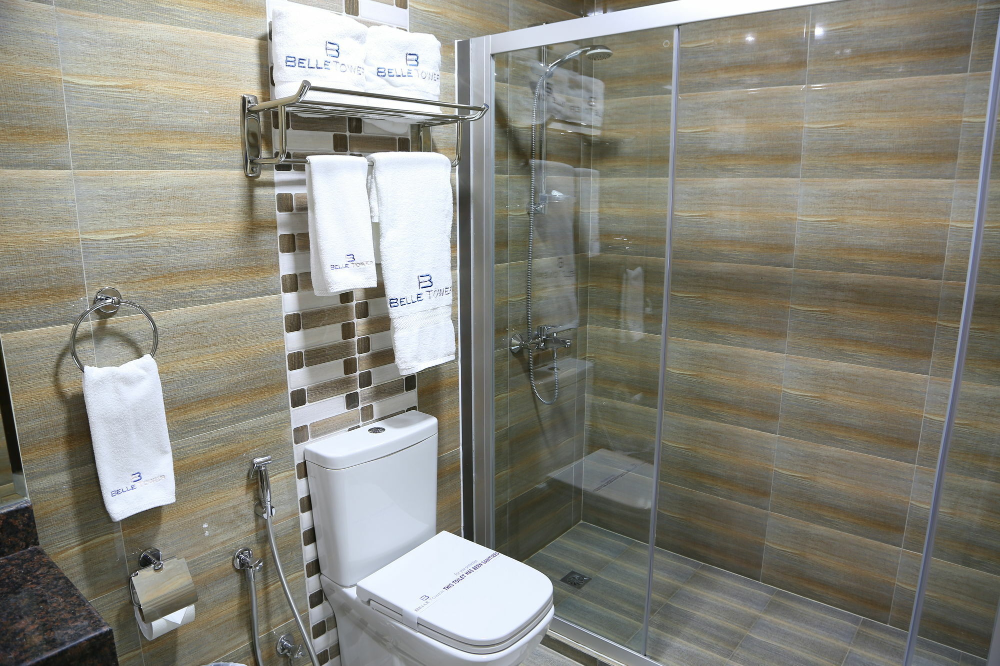 מנאמה Belle Tower Apartments מראה חיצוני תמונה